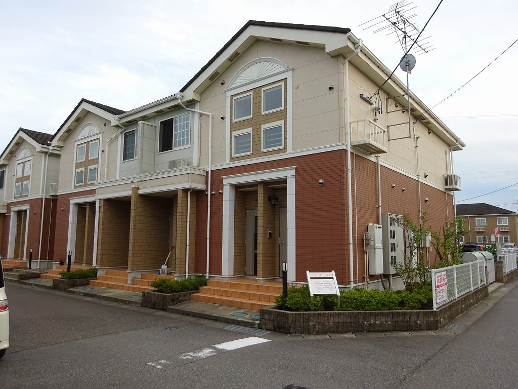 シュティル　ブリーゼＡ 204号室 外観