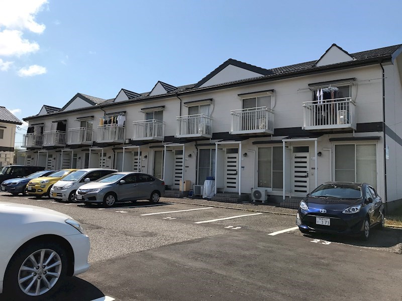 外山レイクサイドハウス  A103号室 外観