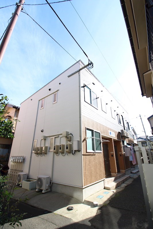 万代メトロ 101号室 外観