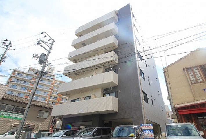 ブレイカーズ萬代 501号室 外観