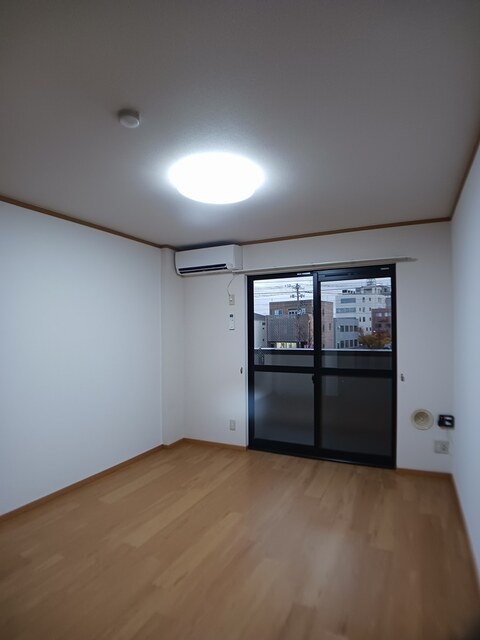 プルメーリア リビング