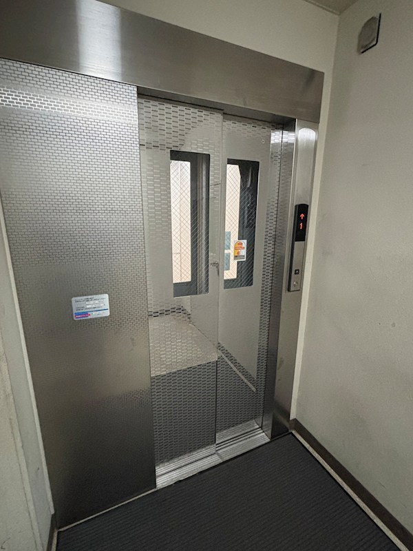 万代ホームズ その他16