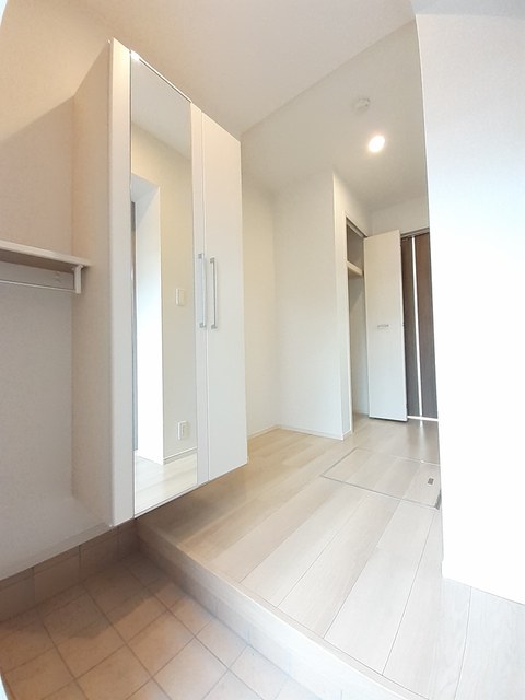 ラ・メゾンＳＨ 玄関