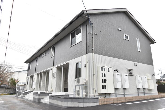 アルブル・カメリア　Ⅱ 105号室 外観