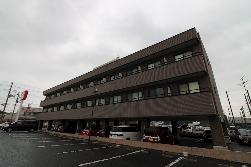 ラテール近江 203号室 外観