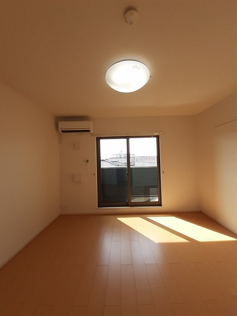 クレア リビング