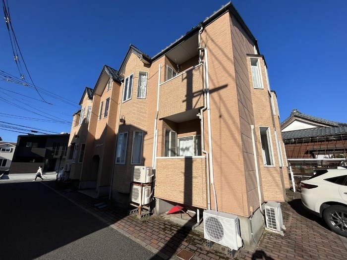 プレリュード  A102号室 外観