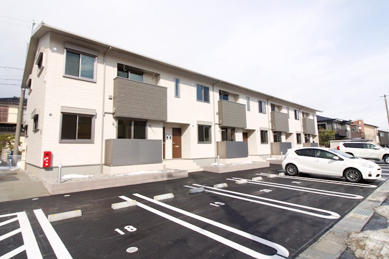 ファミーユA 101号室 外観