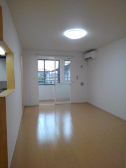 フォーピュア　浜谷 リビング