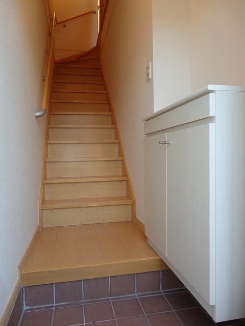 ウィステリアＡ 玄関