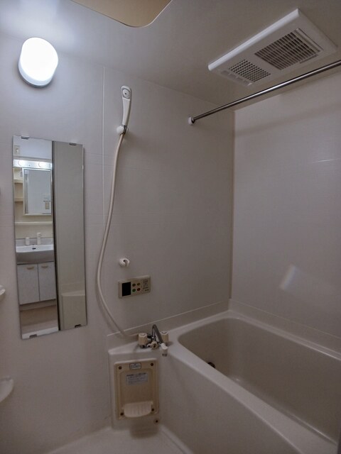 プレミオスカイＢ 風呂画像