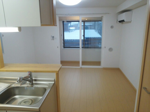 ミルキーパーク城所Ⅱ リビング