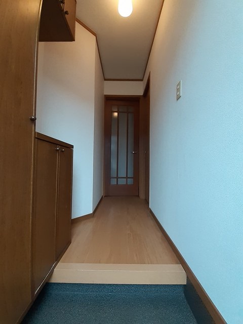 リバティベル・２ 玄関