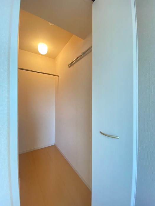 オッツ空港西 その他8