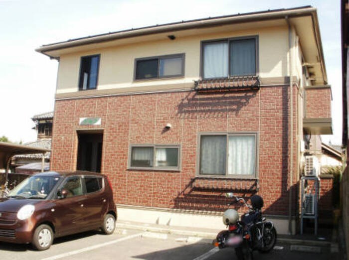 ドルフ 102号室 外観