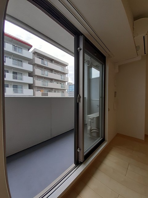 アメニティ万代 ベランダ