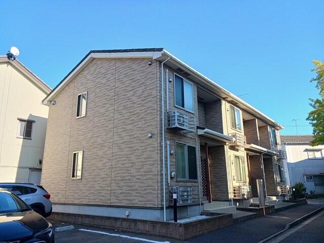 ポローニア 202号室 外観