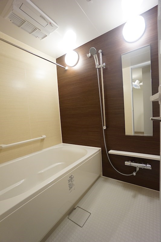 ロイヤルパークスER万代 その他3