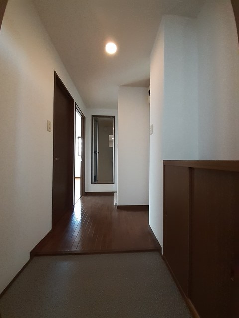 イーストモート 玄関