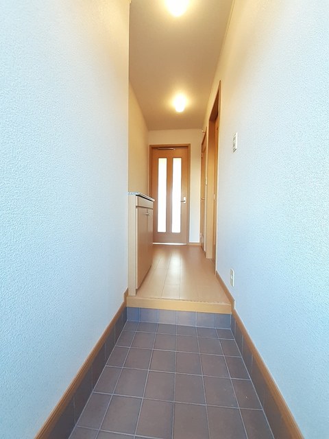 ミルキータウン城所Ⅱ 玄関