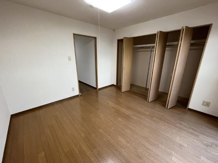 ロイヤル上大川前 その他9