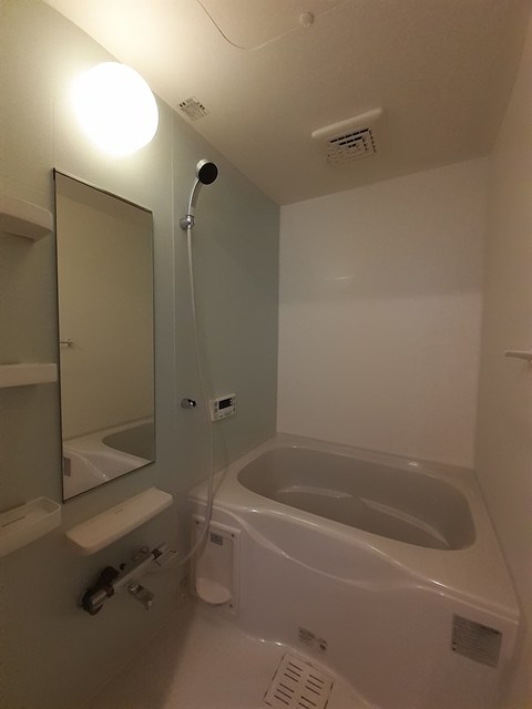 シャロン 風呂画像