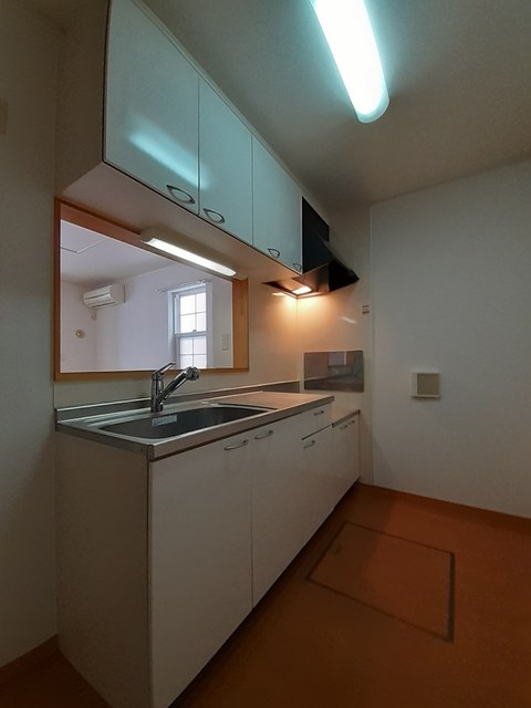 クレスト藤 キッチン