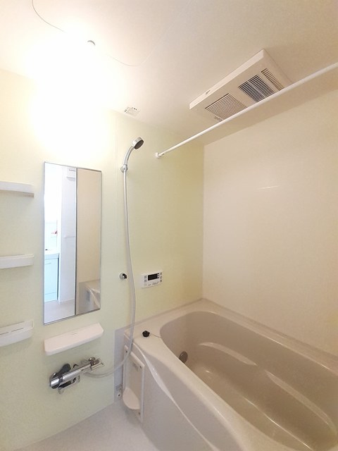 ラ・フィーナ寺山Ａ 風呂画像