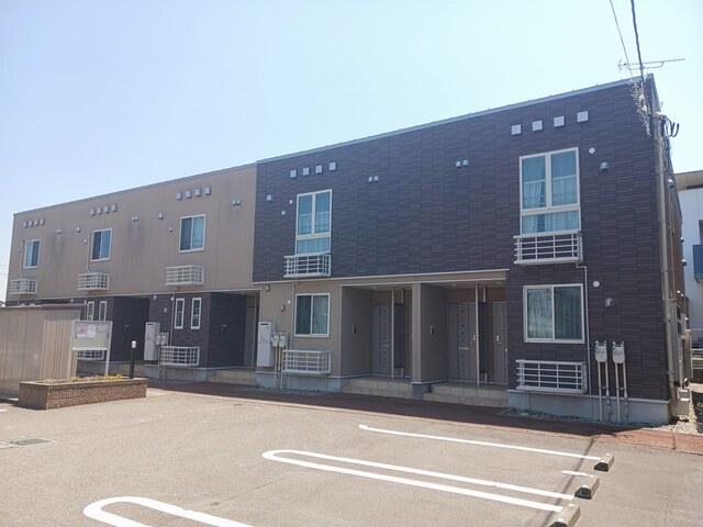 プア　ラナイ 103号室 外観