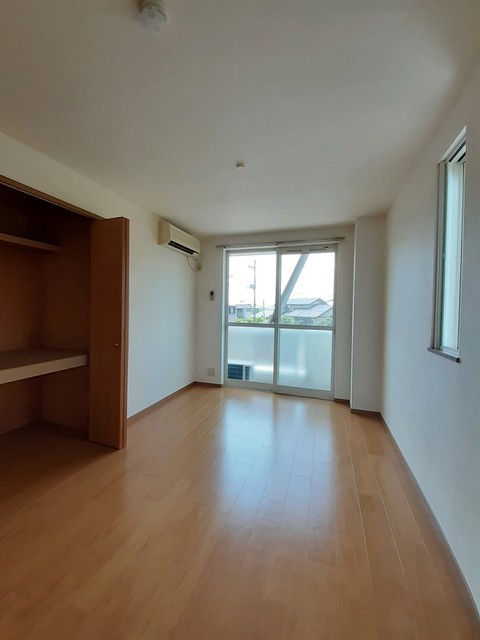 グリーン・ストリーム リビング