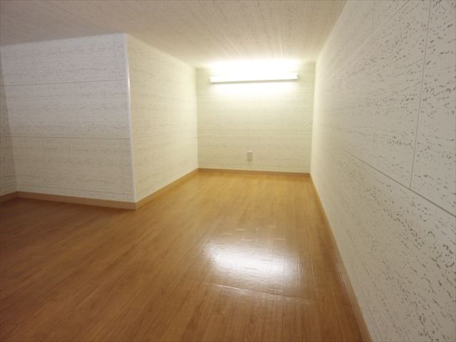 ｱﾚｰﾅ東大通 ベッドルーム