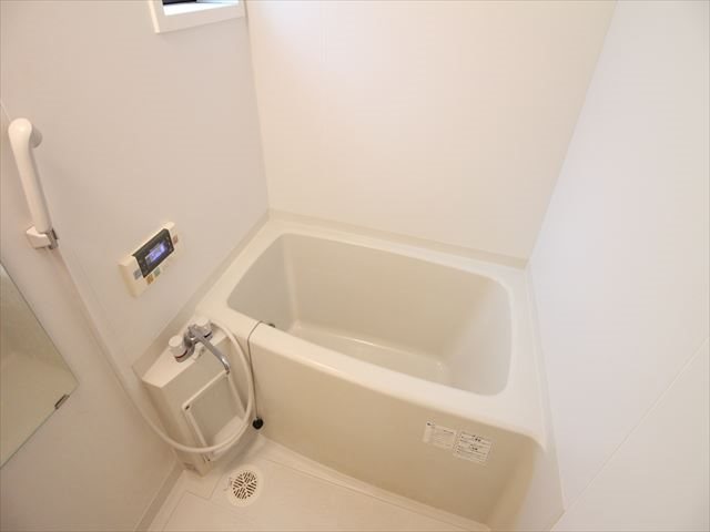 ｱﾚｰﾅ東大通 風呂画像