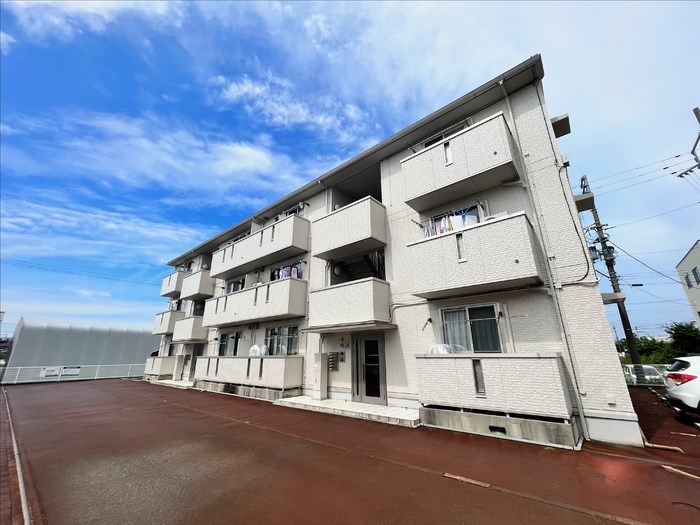 エミネンス　A 201号室 外観