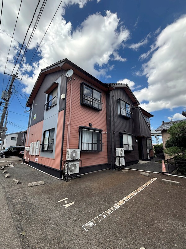 リヴ・カルディア 1-C号室 外観