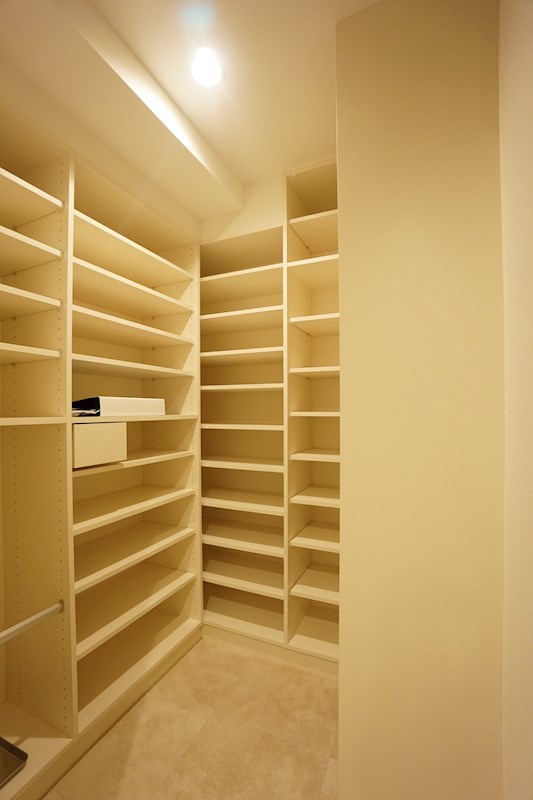 ロイヤルパークスER万代 その他4