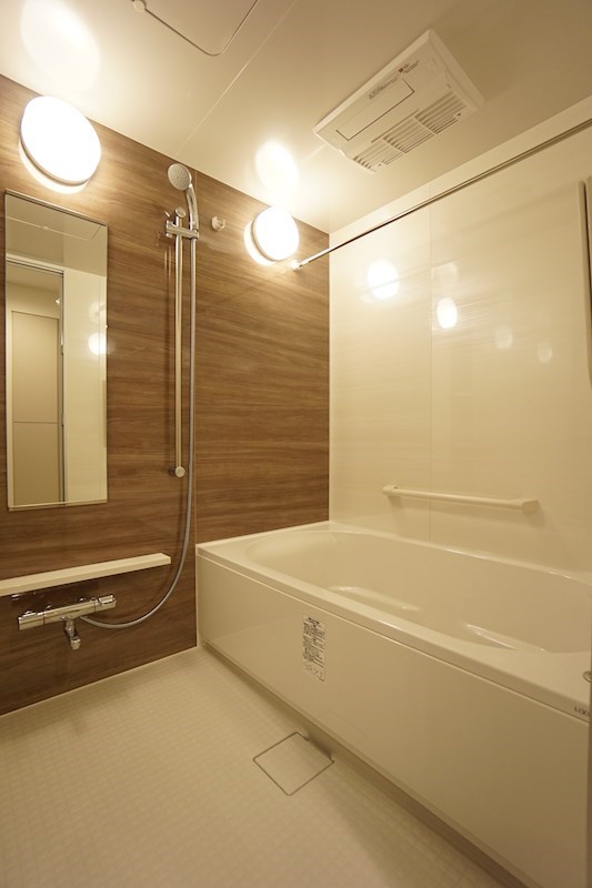 ロイヤルパークスER万代 その他4