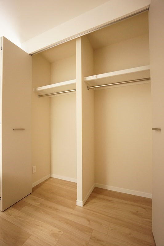 ロイヤルパークスER万代 その他6