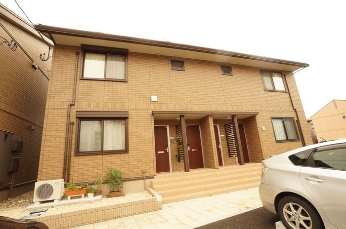 クローバーハウスD 201号室 外観