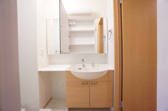 ロイヤルイースト　C その他6