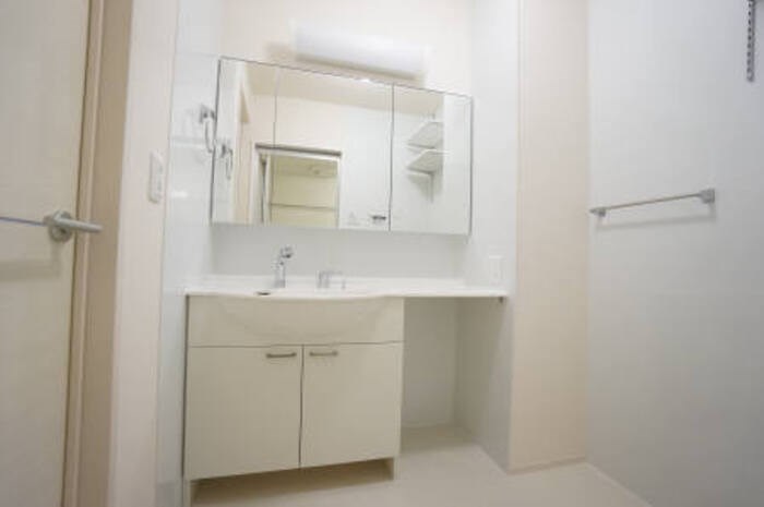 ＥＴＥＲＮＡ　ＥＡＳＴ その他4