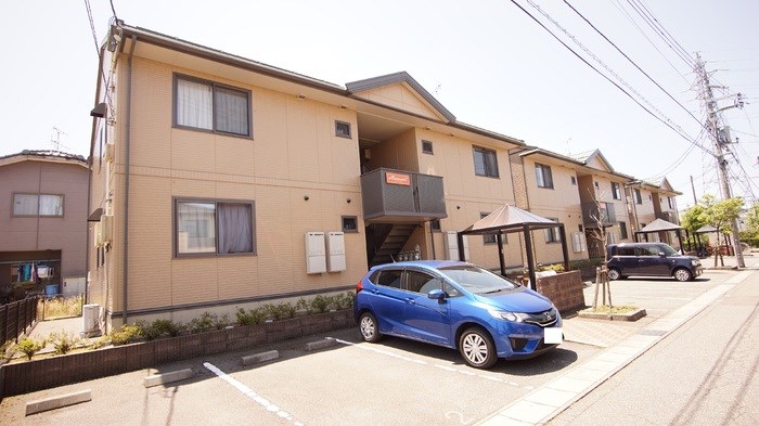 マウルール C102号室 外観