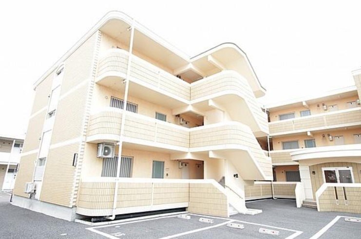 シャンフルール 101号室 外観