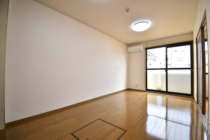 ロイヤルガーデンコートB その他1