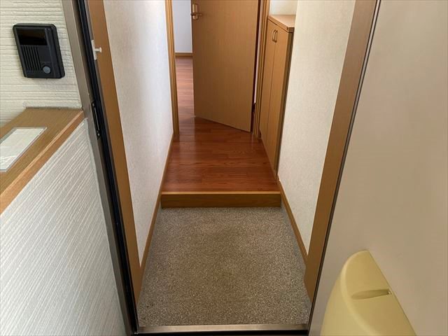 ﾒｿﾞﾝｳｴｽﾄﾀｳﾝ 玄関