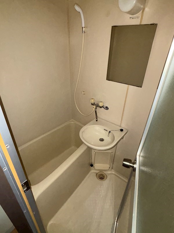 プラザ・ドゥ・ロード その他3