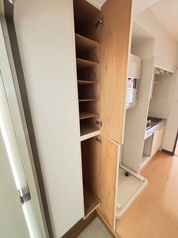 プラザ・ドゥ・ロード その他8