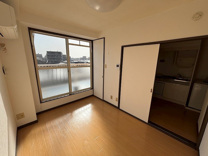 プラザ・ドゥ・ロード その他6