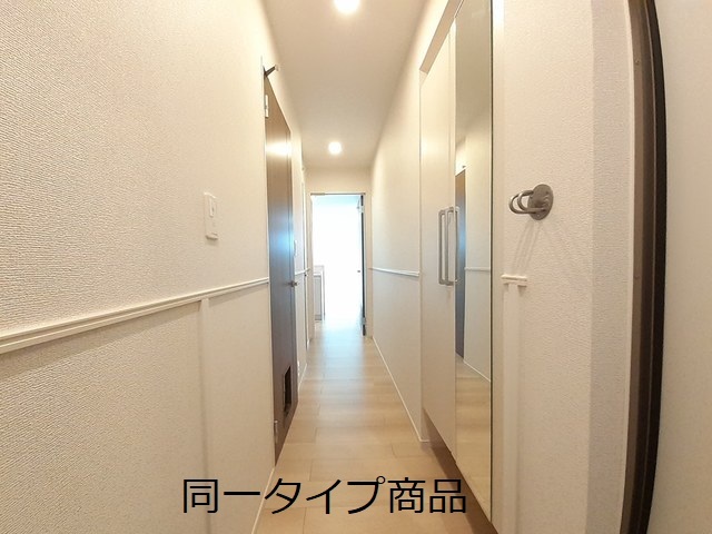 ヒカルサ新潟関屋 玄関