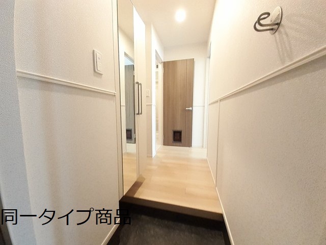 ヒカルサ新潟関屋 玄関