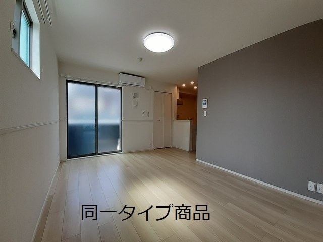 ヒカルサ新潟関屋 リビング
